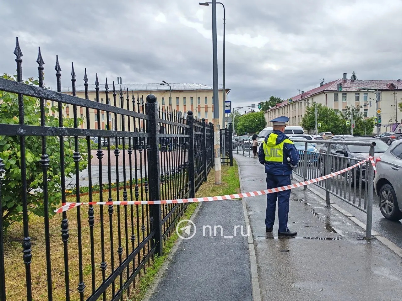 Над регионом сбили несколько БПЛА; у здания областного суда в Нижнем Новгороде есть повреждения, по предварительным данным пострадавших нет. Минобороны сообщает о 62 сбитых дронах по стране.