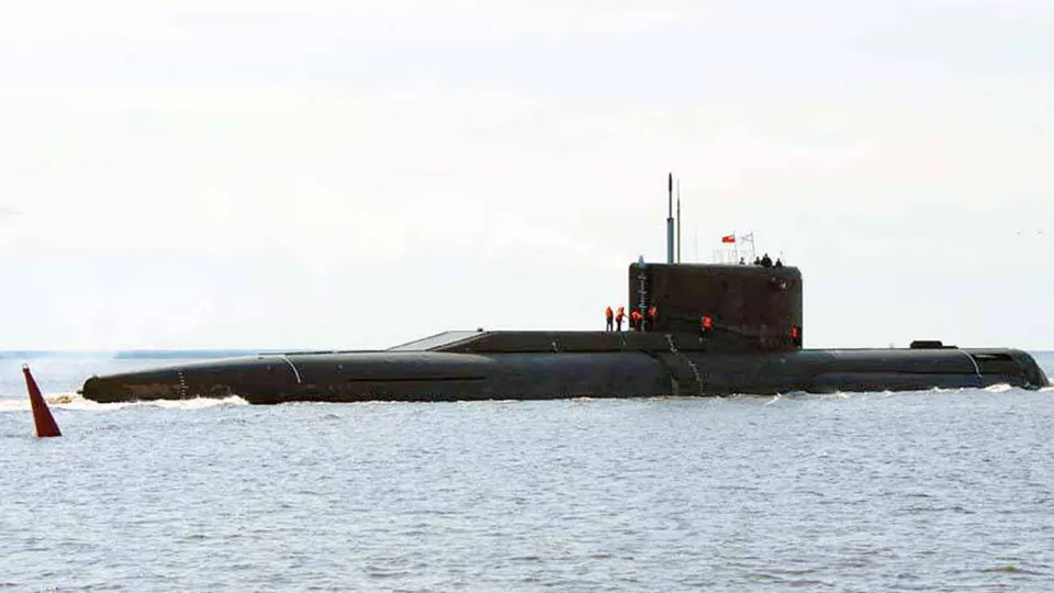 Западная разведка фиксирует признаки работ по размещению ракетных пусковых установок на дне Северного Ледовитого океана, которые теоретически могли бы нести ядерные боеголовки.