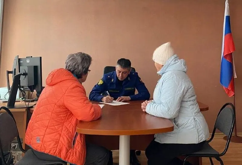 По предложению президента Сергея Паволина переводят на аналогичную должность в Иркутскую область; в Иркутске рассчитывают, что он займётся наведением порядка в сфере ЖКХ.