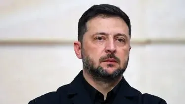 Президент Украины сообщил о продолжающихся боевых действиях, массовых атаках дронами и предупредил о зеркальной реакции в случае возврата к полномасштабной войне.