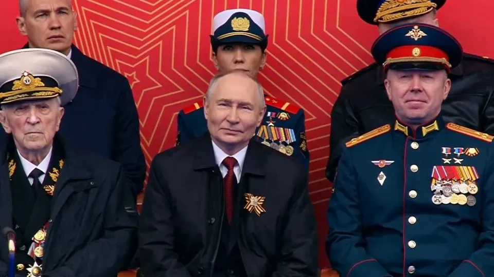 Путин на&nbsp;параде Победы заявил о&nbsp;«продвижении» армии и&nbsp;обвинил НАТО