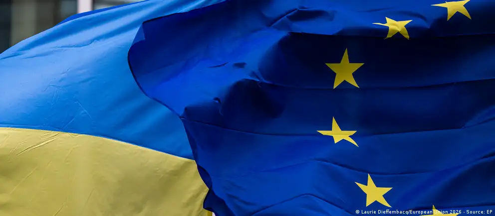 Совет Евросоюза принял решение подписать расширенное соглашение о присоединении к Специальному трибуналу по преступлению агрессии против Украины; трибунал получит мандат на преследование высших российских должностных лиц, финансирование уже начато.