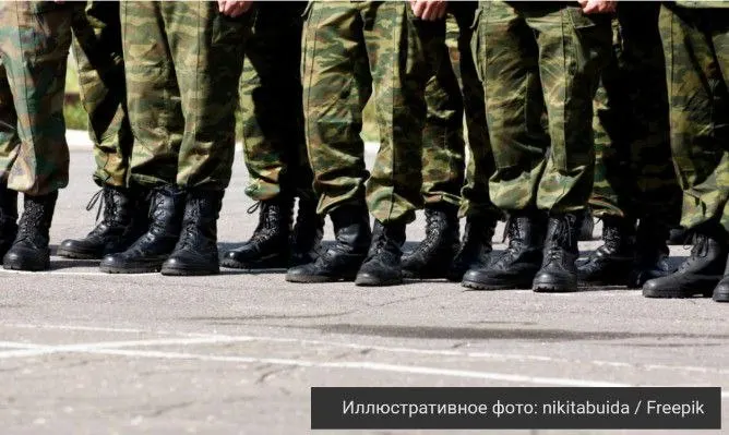 Стороны договорились продлить режим прекращения огня до 11 мая и провести крупный обмен военнопленными — по тысяче человек с каждой стороны, сообщили официальные представители.