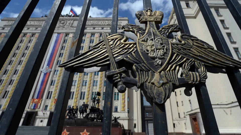 Минобороны может получить прямой доступ к акциям, земельным участкам, технике и оборудованию национализированных компаний стройиндустрии, чтобы оперативно использовать мощности для выполнения гособоронзаказа.