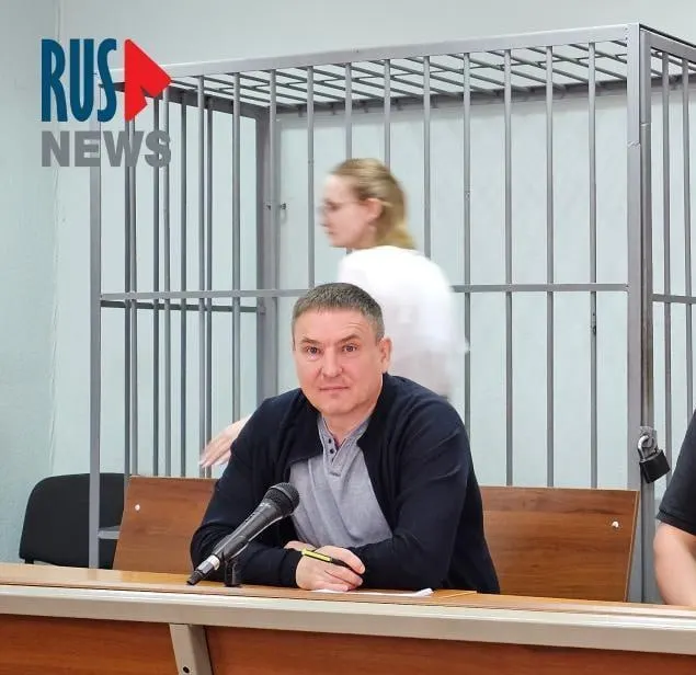 Суд подтвердил практику, при которой находящимся в карцере дают бумагу и ручку лишь на полтора часа в сутки — времени, часто недостаточного для подготовки к защите.