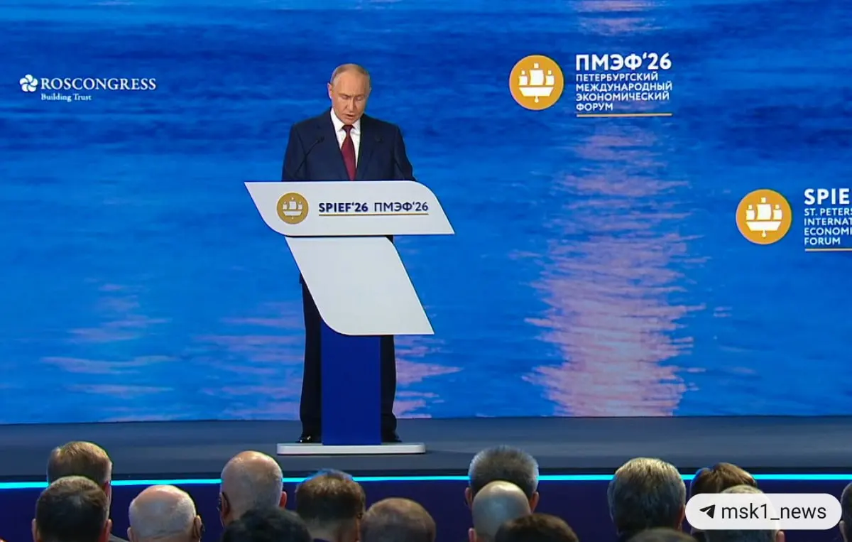Президент заявил, что искусственный интеллект, автономные системы и платформенные решения — ключевые технологии будущего, а Россия занимает лидирующие позиции в атомной отрасли.