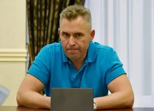 Совет Европейского союза расширил санкции против России: в новый перечень включены свыше 80 физических лиц и организаций, в том числе бывший детский омбудсмен Павел Астахов и генеральный прокурор Александр Гуцан. В список также попали журналисты и блогеры.
