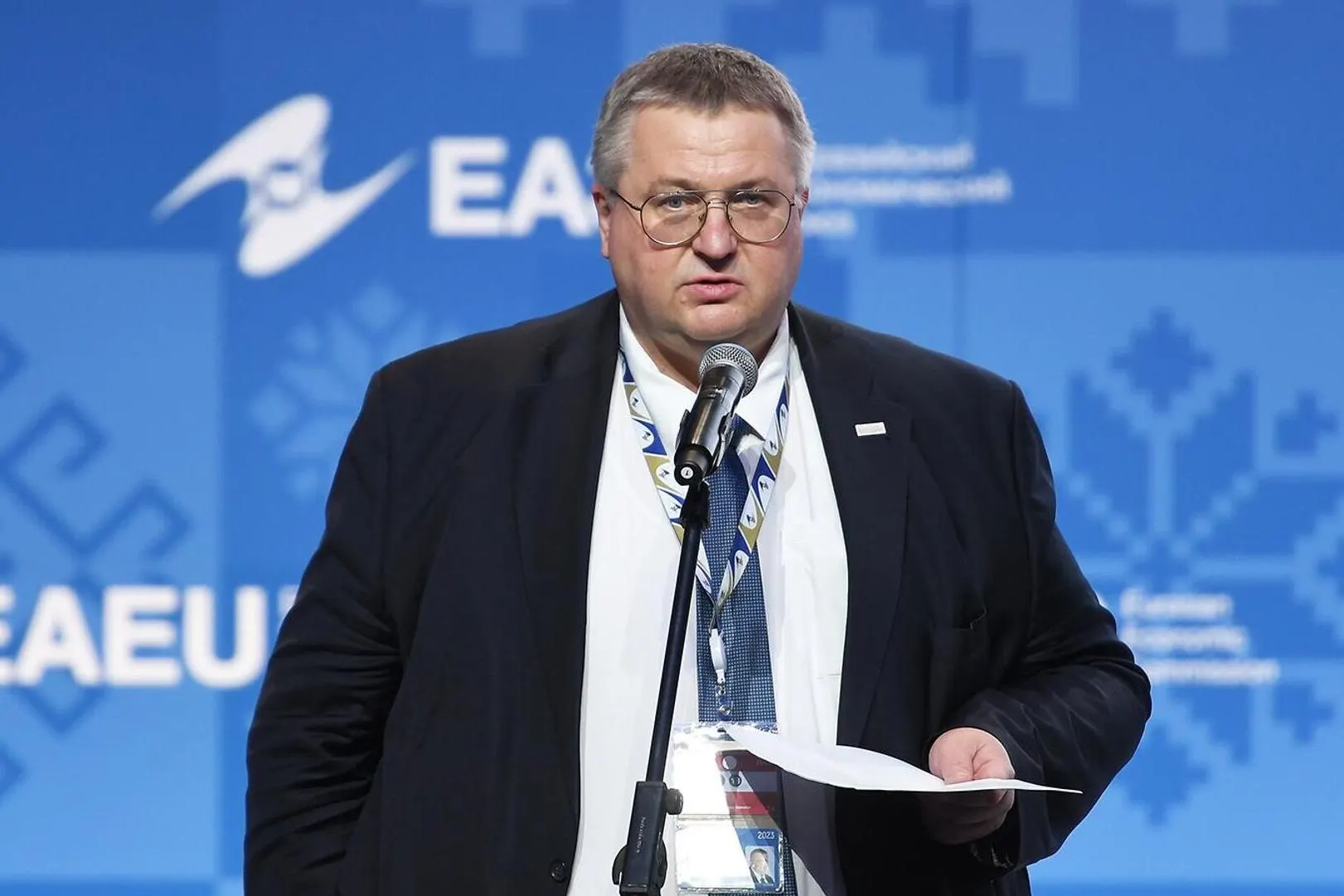 Вице‑премьер РФ заявил, что договор о Евразийском экономическом союзе не содержит процедуры приостановки или исключения членов; дальнейшие шаги Москвы зависят от итогов парламентских выборов в Армении. Ранее Россия уже ввела ограничения на импорт ряда армянских товаров.