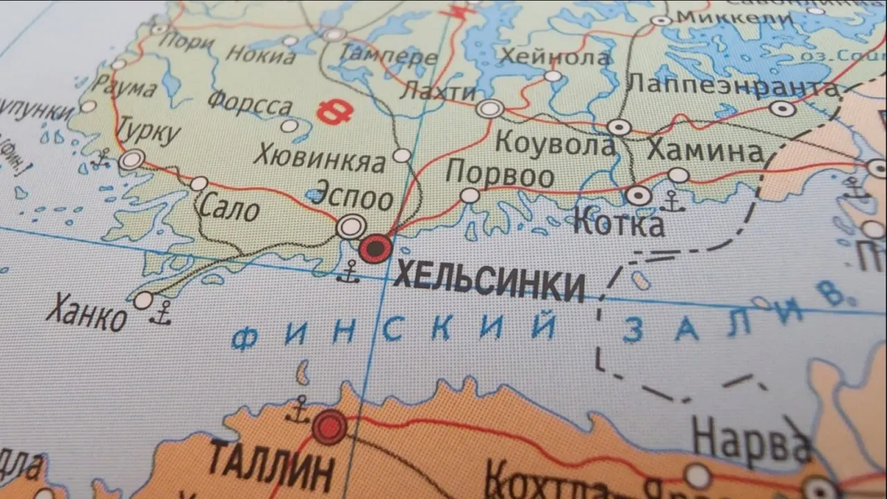 С 1 июля Россия увеличила таможенные пошлины на железнодорожные перевозки в Финляндию в восемь раз; поставки удобрений уже стали убыточными и могут прекратиться в течение одной–двух недель, предупреждают сельхозпроизводители.