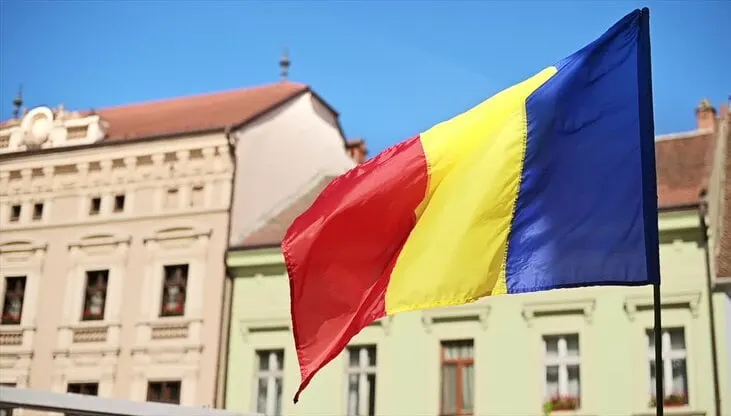 Румыния потребовала выехать из страны одного из сотрудников российского посольства и отозвала своего посла в Москву после того, как вооружённые силы сбили три беспилотника, нарушившие воздушное пространство.