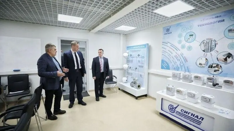 Энгельсское предприятие включили в 21-й пакет ограничений ЕС: в документе указывают, что завод поставляет комплектующие для вооружений и оказывает поддержку ВС России в зоне СВО.