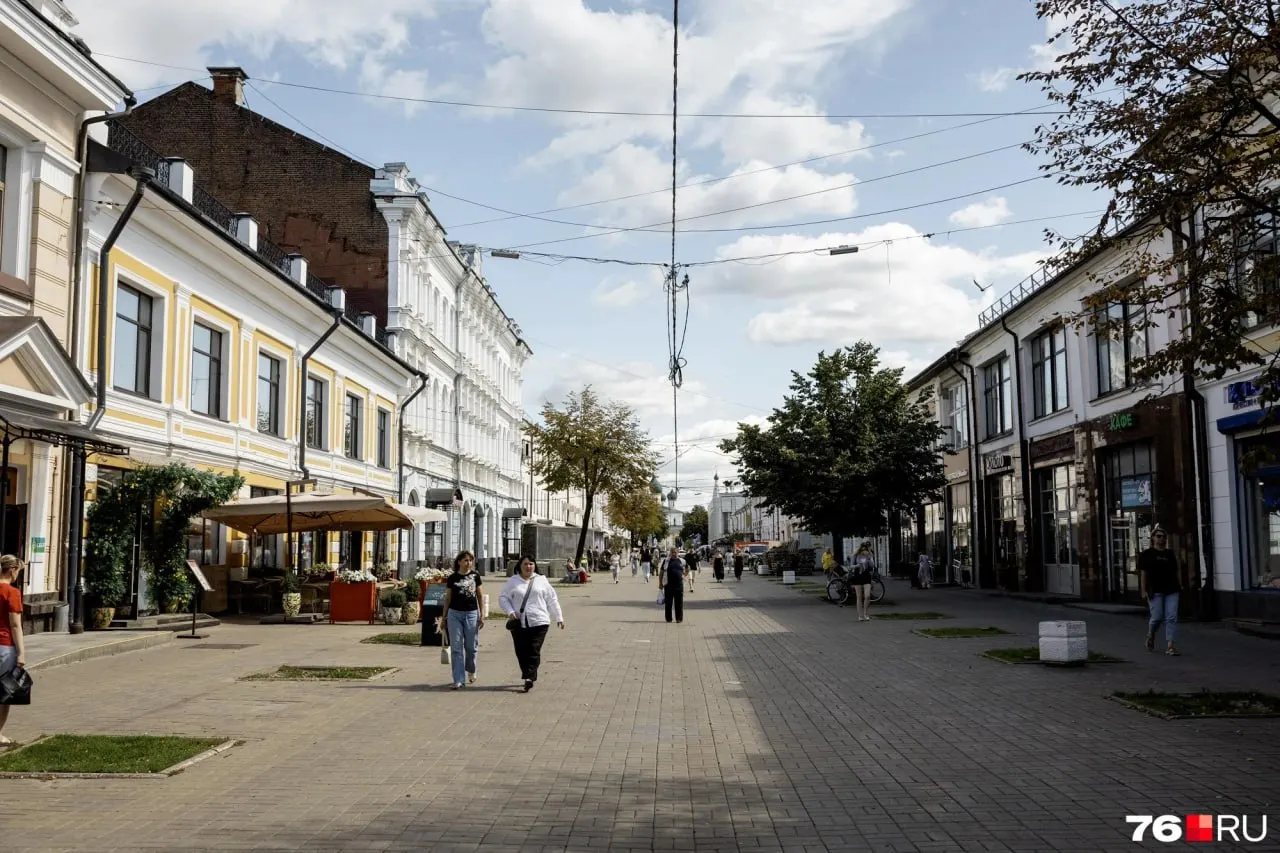 В августе стартуют работы по обустройству пешеходной зоны на улице Кирова в Ярославле; город готовится к обновлению главной пешеходной артерии.