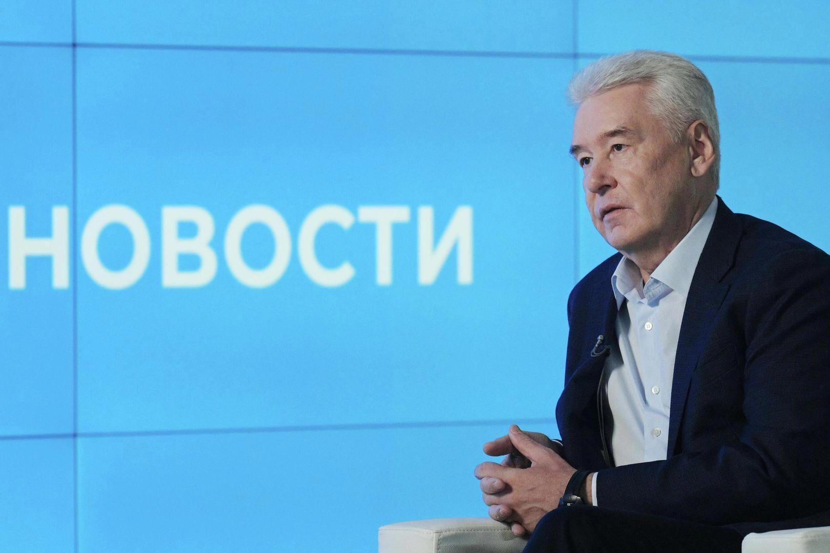 Москва обсуждает баланс между обороной и экономикой: мэр призывает не подменять войну экономикой и сохранять мирную экономическую основу.