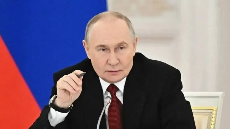 Президент подписал указ о передаче компаний «Нестле Кубань» и «Нестле Россия» под временное управление компании «Л.Е.В. Менеджмент», а также активов логистики и гипермаркетов.