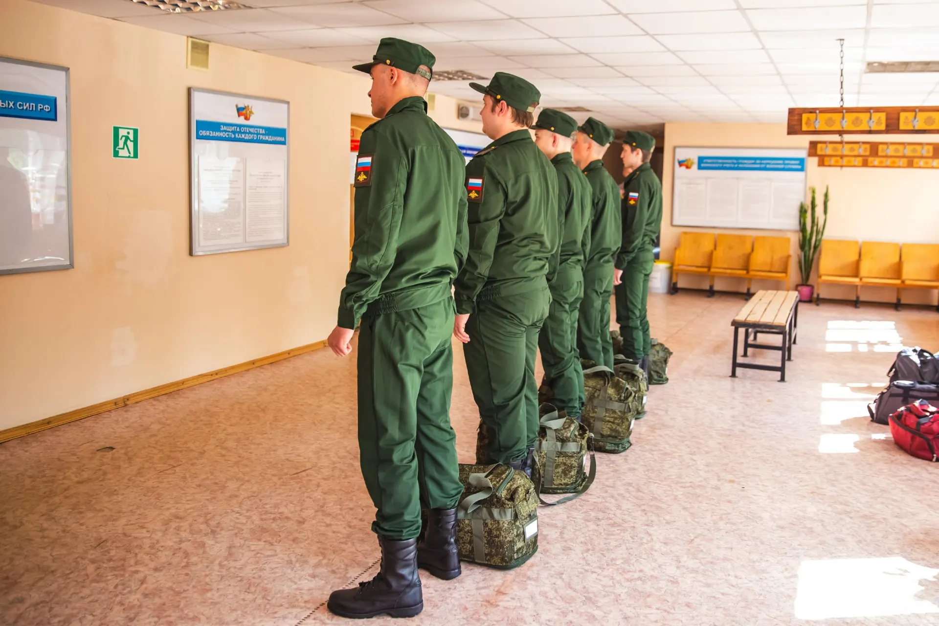 Разбираемся, кто освобождается от службы и как работает новая процедура призыва.