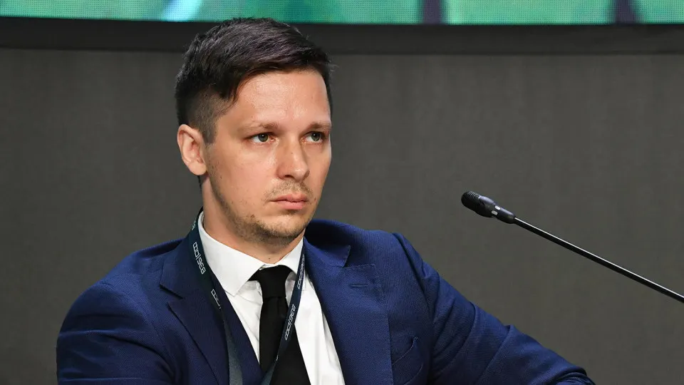 Расширение роли государства в экономике, налоговые манёвры и дефицит бюджета формируют курс политики на ближайшие годы.