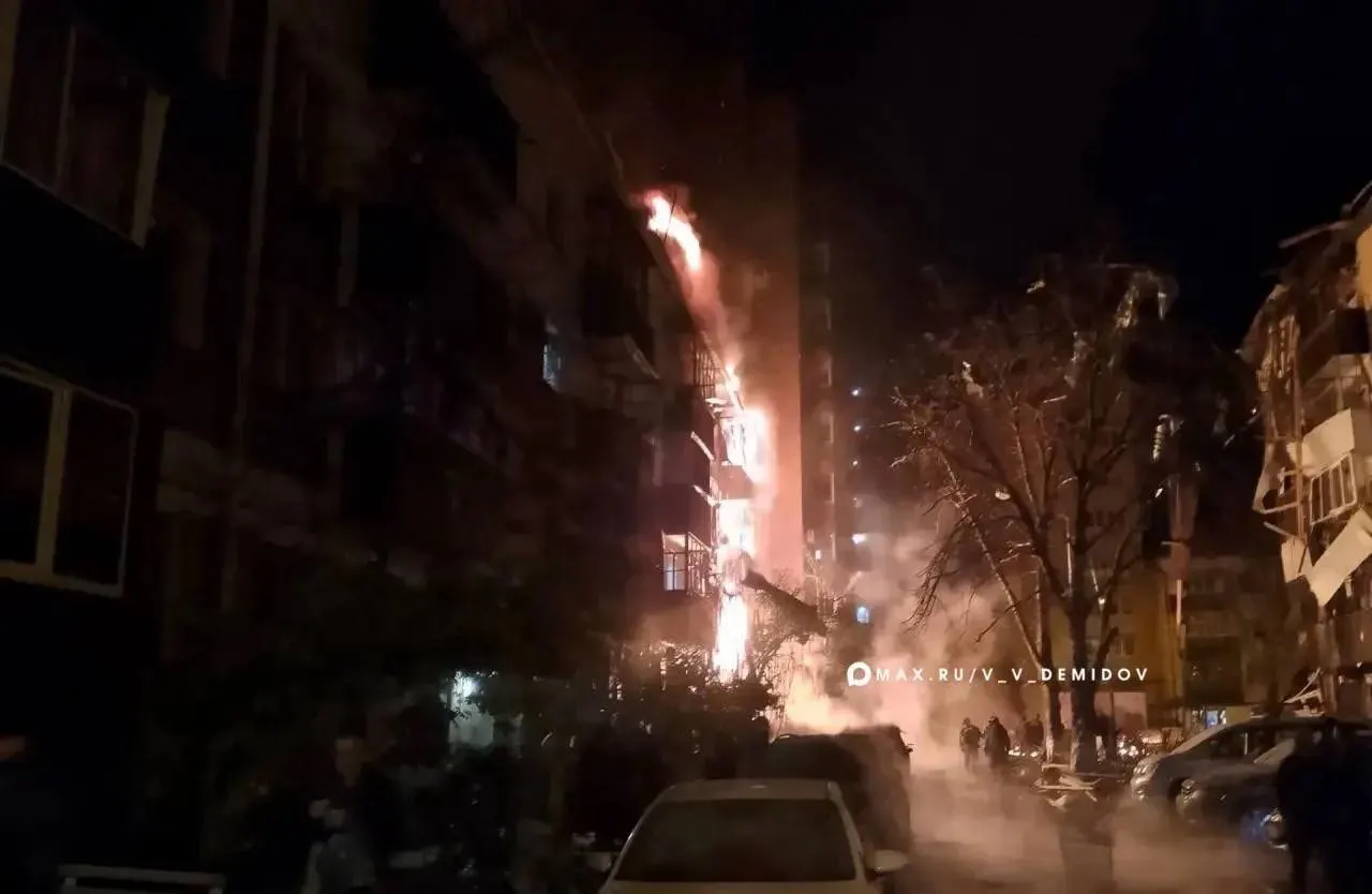 Ночная атака дронов по Белгородской области и соседним регионам: погиб мирный житель, общее число атак превышает 500.