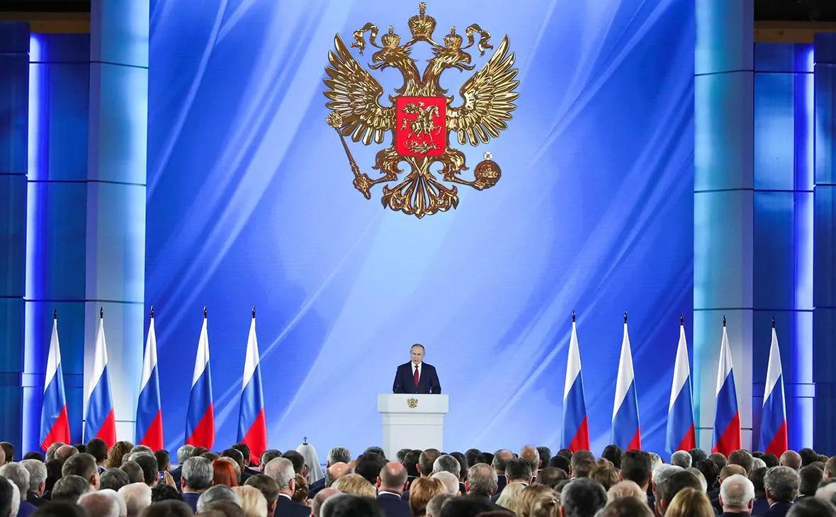Сообщается, что обращения президента к парламенту в 2026 году не планируется; решение будет принято по мере необходимости. Ежегодное обращение остается конституционной обязанностью.